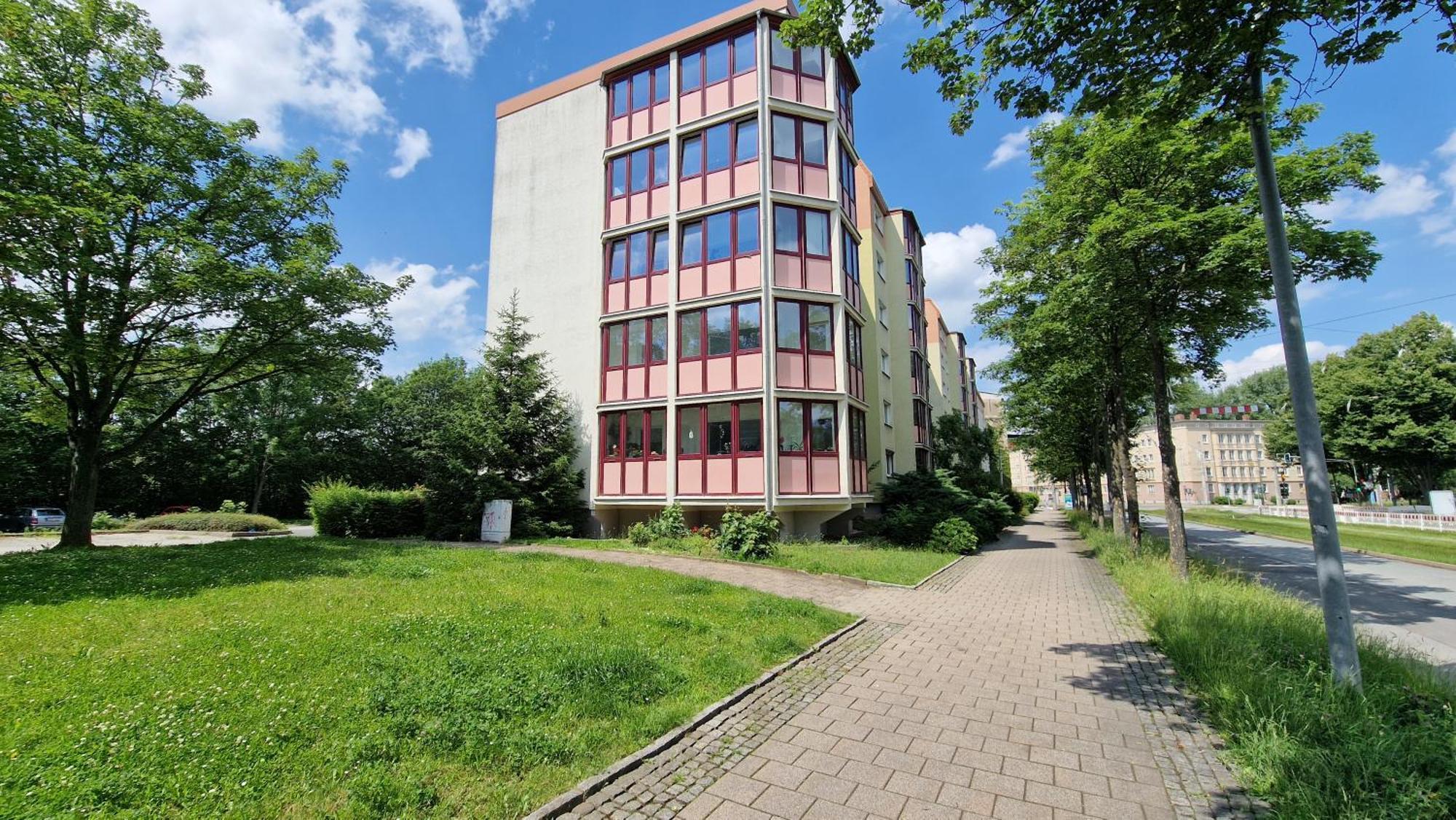 Citycenter Apartment - Bigtv-Ps4-Netflix-Parking Chemnitz Exterior photo